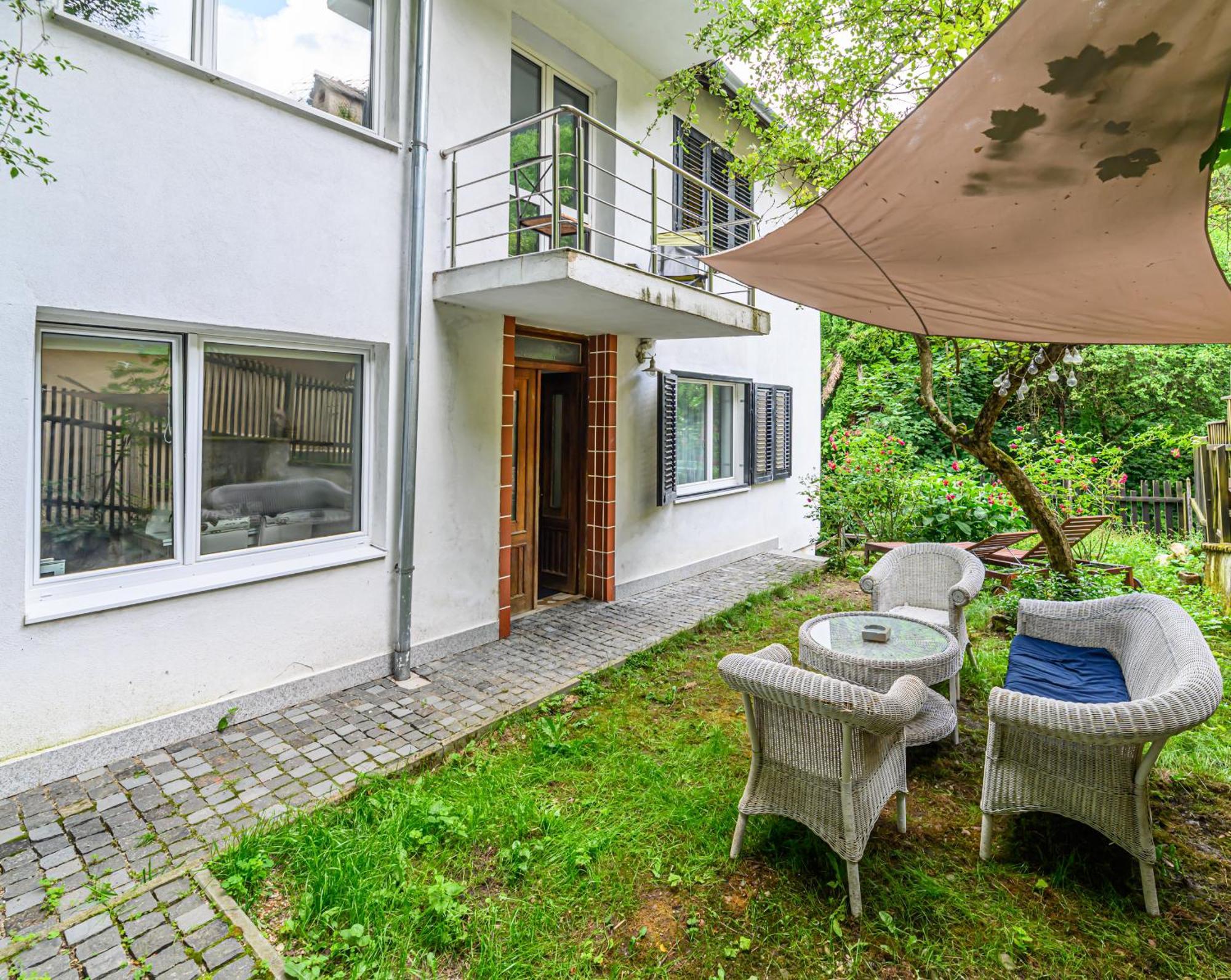 C Alex Apartment Brasov Ngoại thất bức ảnh