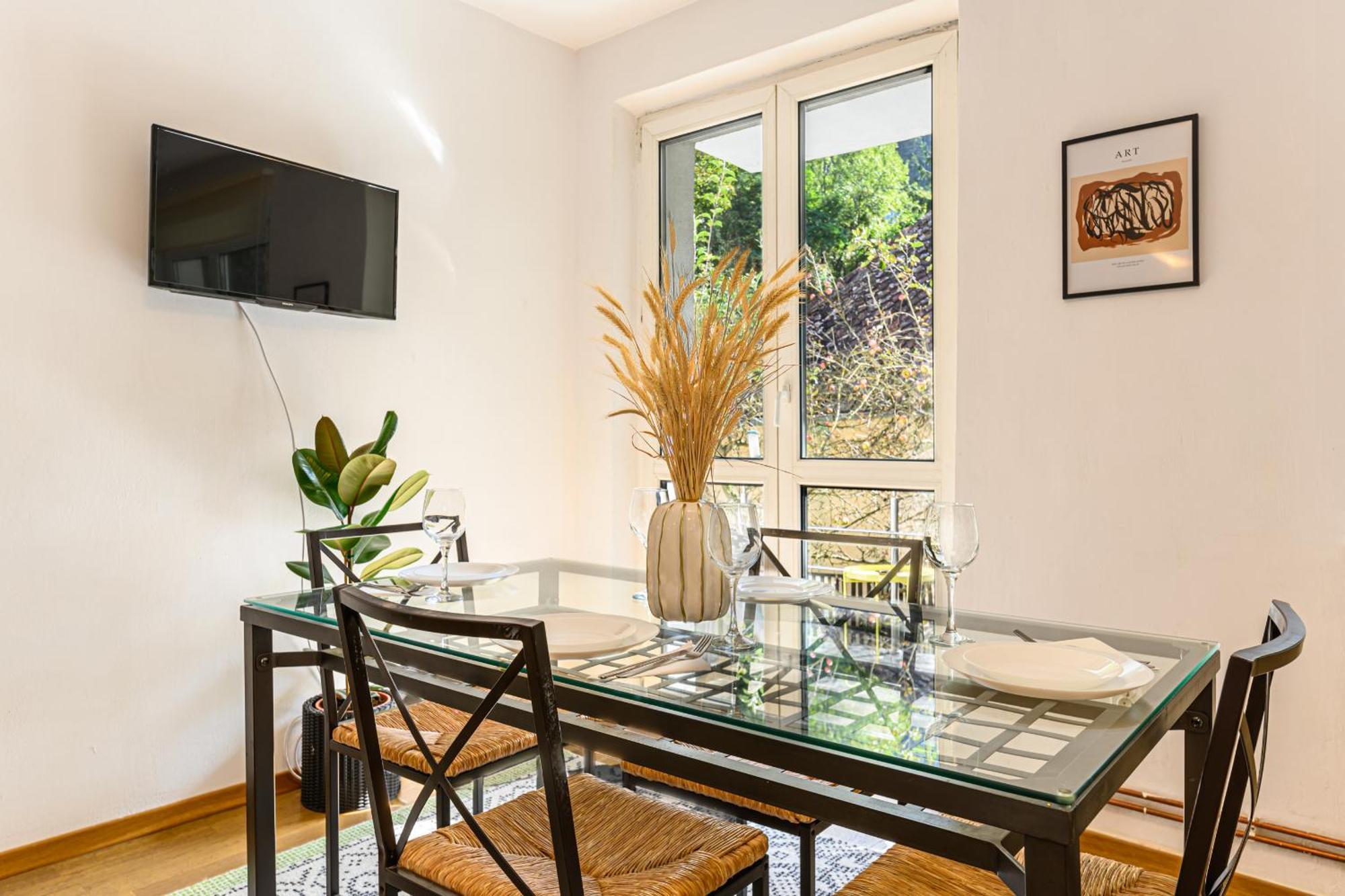 C Alex Apartment Brasov Ngoại thất bức ảnh